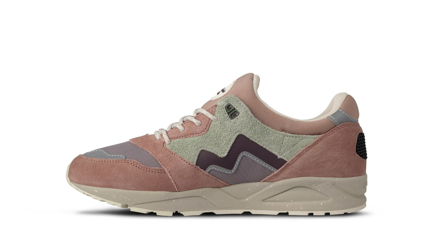 KARHU Aria 95 - Warm Taupe / Fig | Lifestyle sneaker