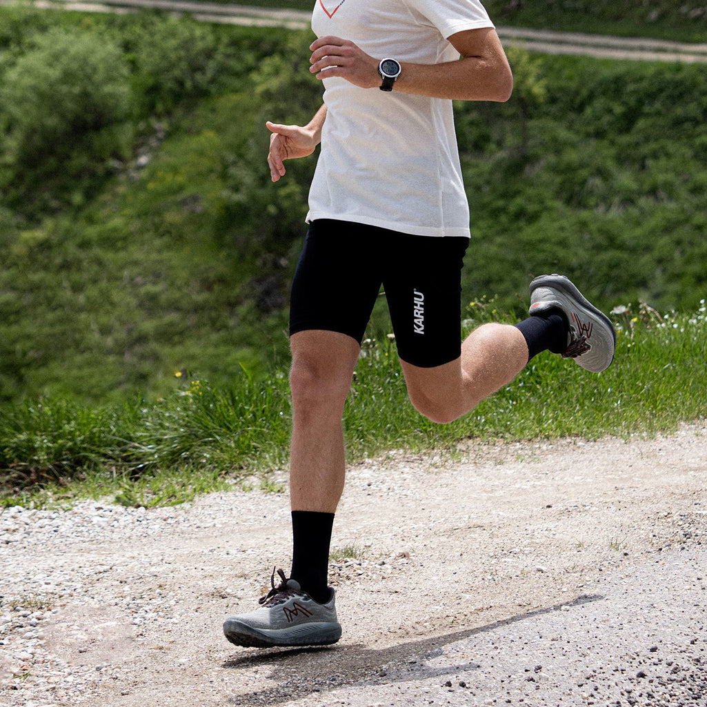 MEN'S RUNNING HALF-TIGHT - BLACK / WHITE