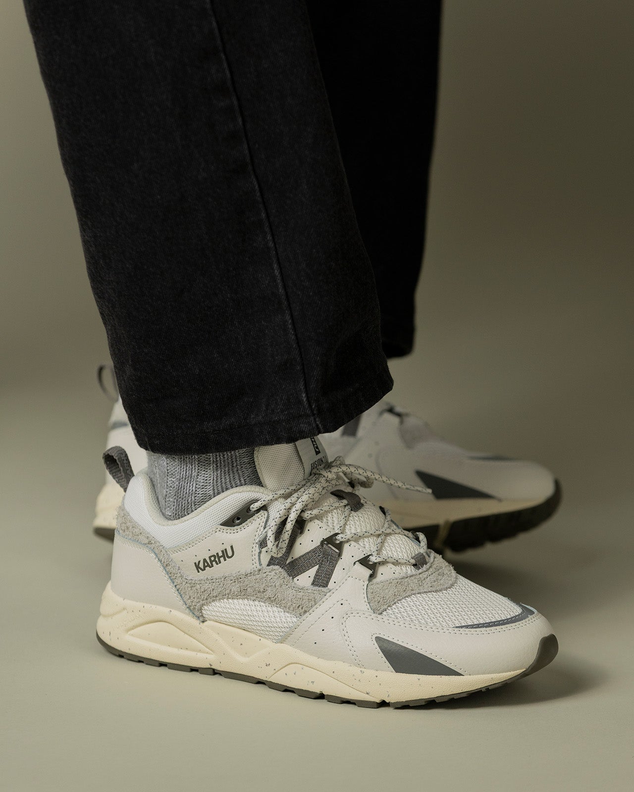 FUSION 2.0 - BLANC DE BLANC / HEMATITE