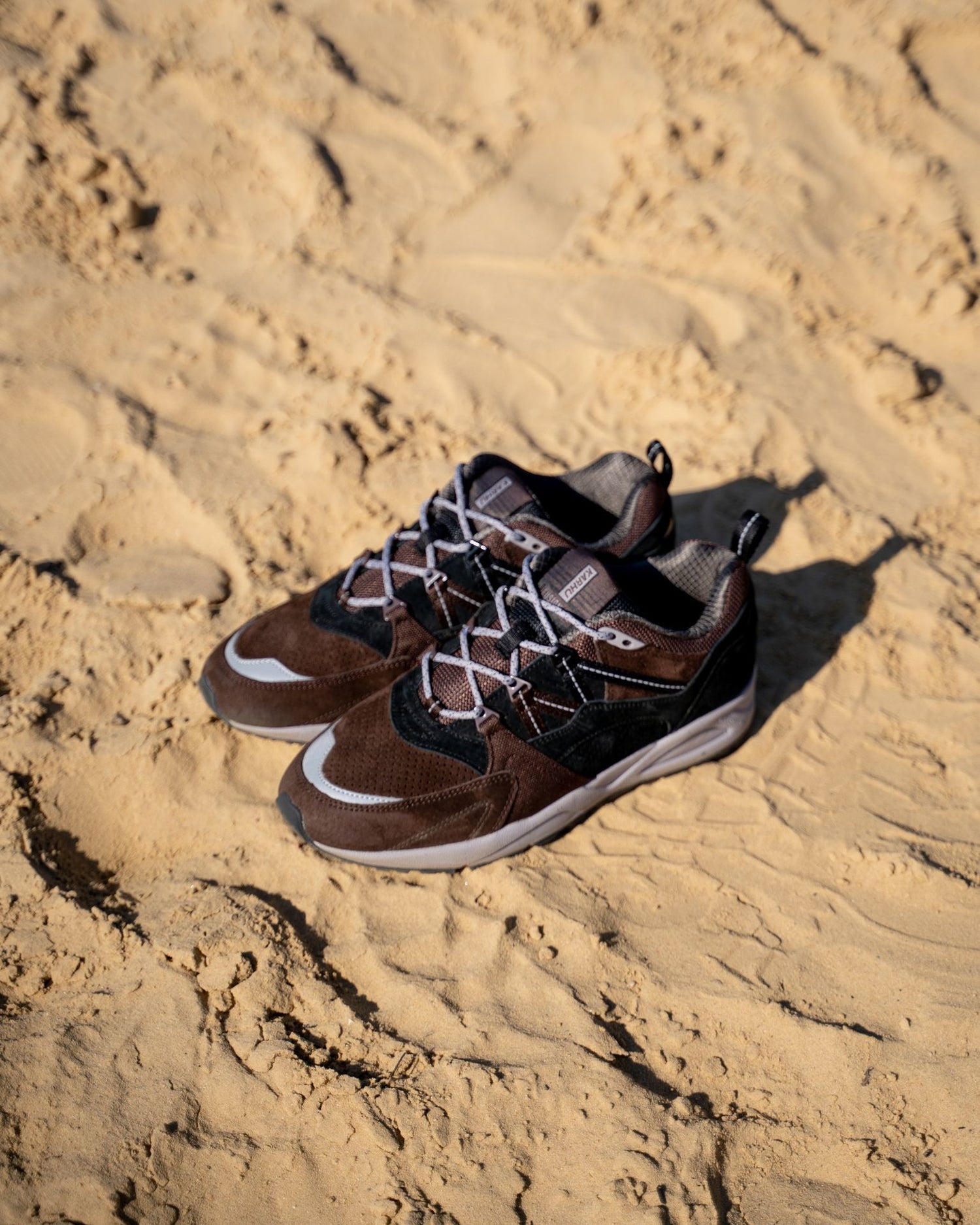 Karhu FUSION 2.0 - JET BLACK / JAVA F804128