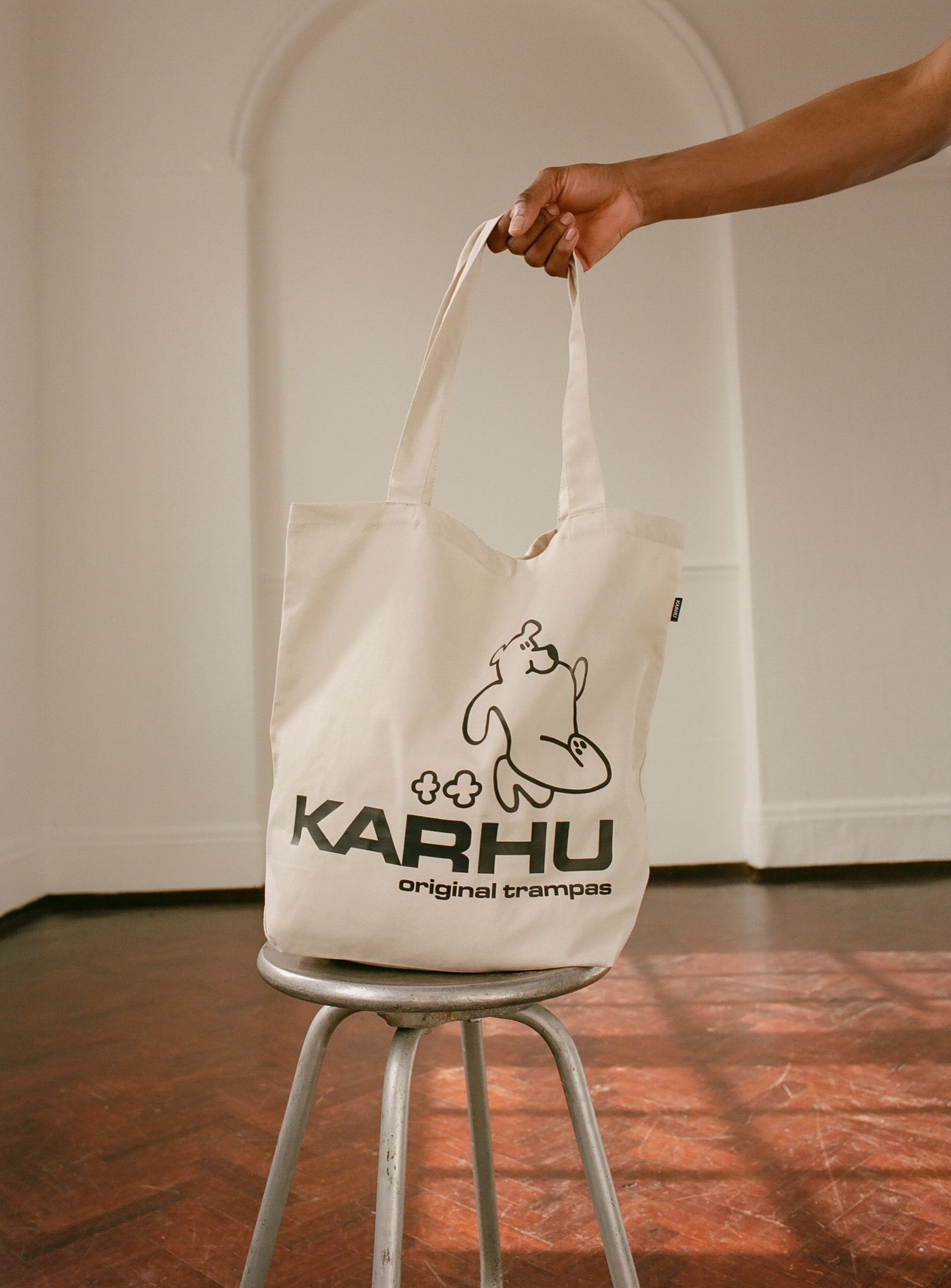 Karhu TRAMPAS TOTE BAG KA00151-LW15