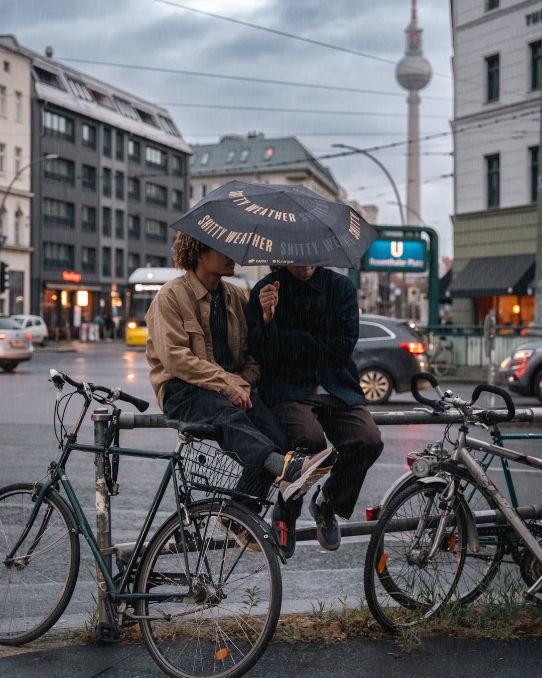 THE KARHU X KNIRPS “SH*TTY WEATHER” PACK – Karhu United Kingdom