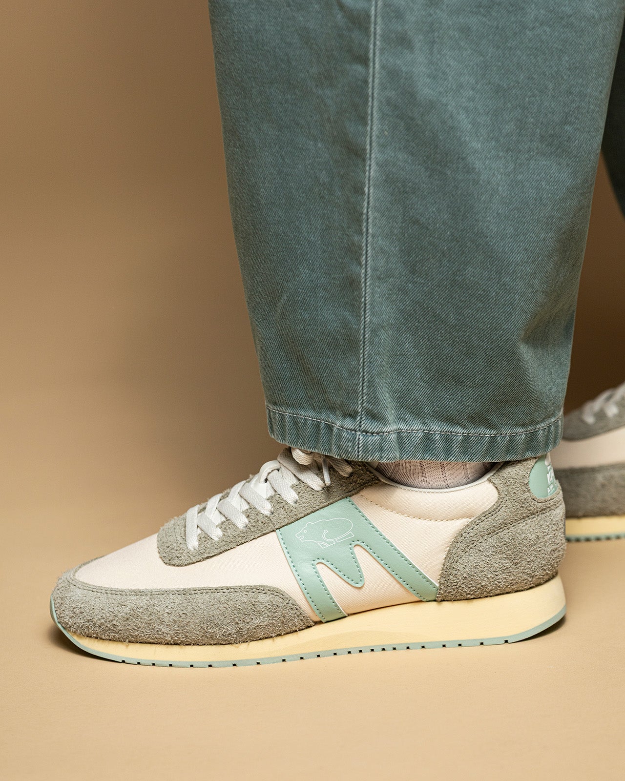 ALBATROSS 82 - LAUREL OAK / NEPTUNE GREEN