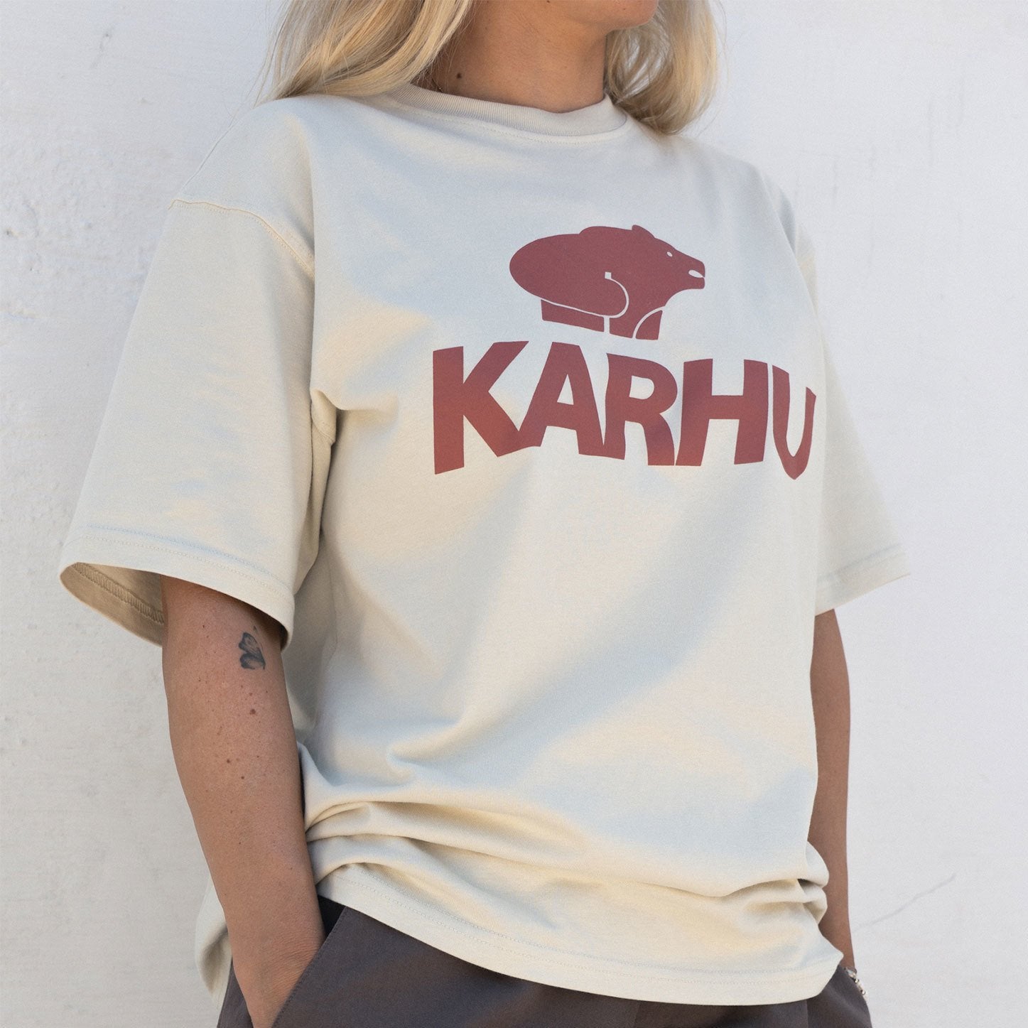 Karhu Classic Logo T Shirt Turtledove Light Mahogany Unisex Tee Karhu Classic Logo T Shirt Turtledove Light Mahogany Unisex Tee