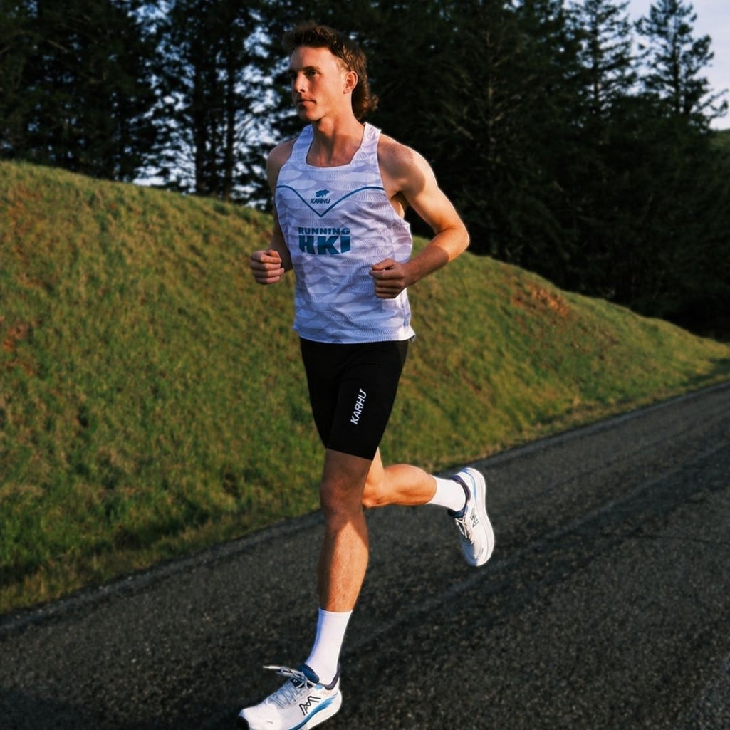 MEN'S RUNNING SINGLET - LUNAR ROCK / BISCAY BAY