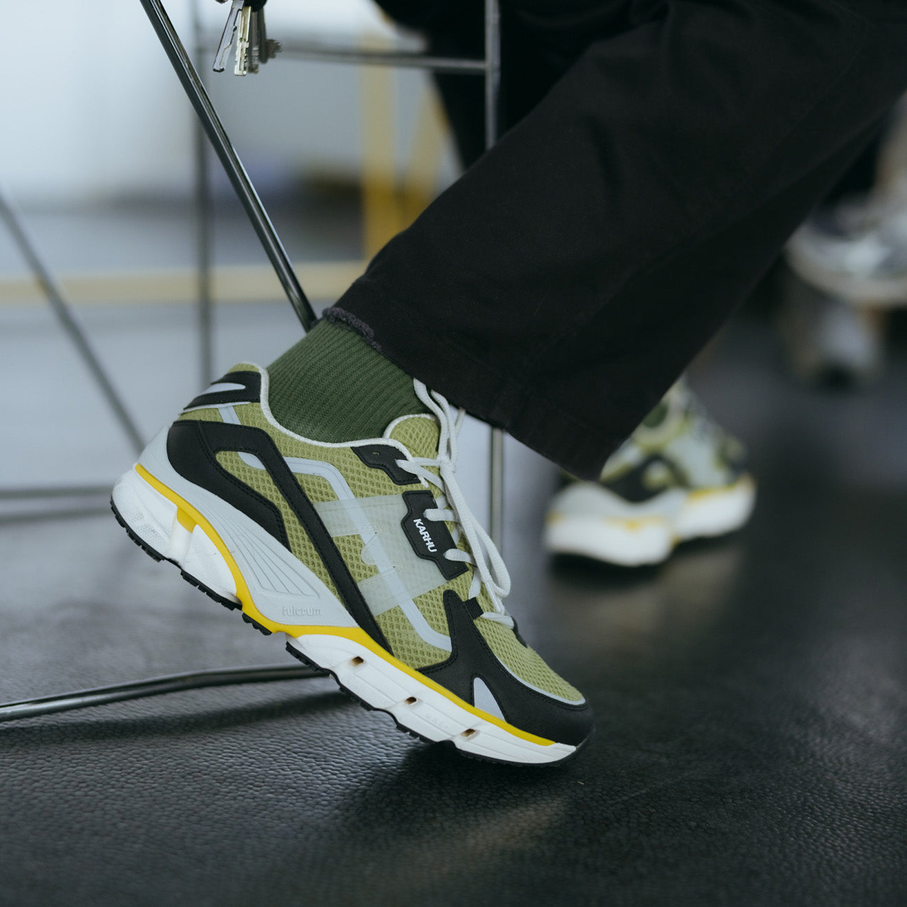 SUPER FULCRUM - JET BLACK / EPSOM