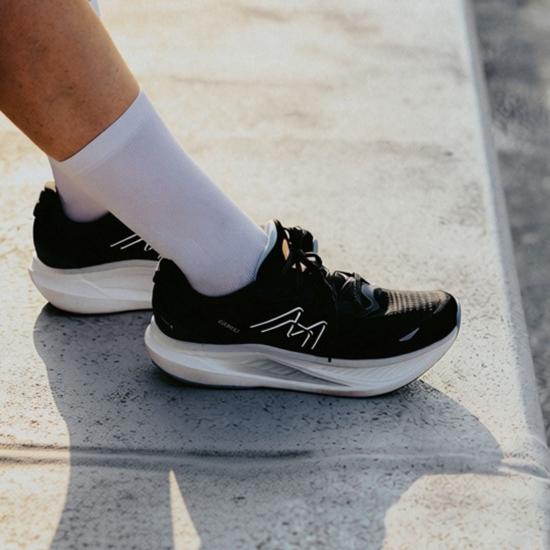 WOMEN'S FUSION 5.0 HIVO - BLACK / APRICOT CREAM